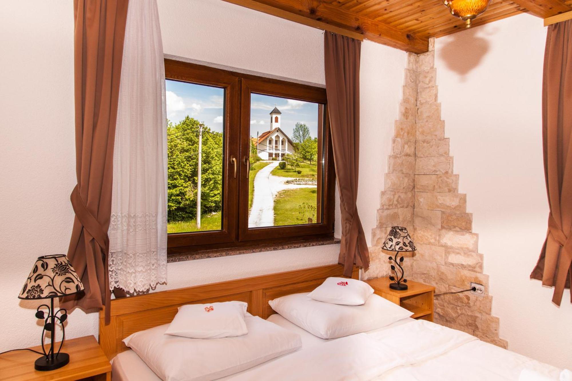 Apartments Bramado Selište Drežničko Kamer foto