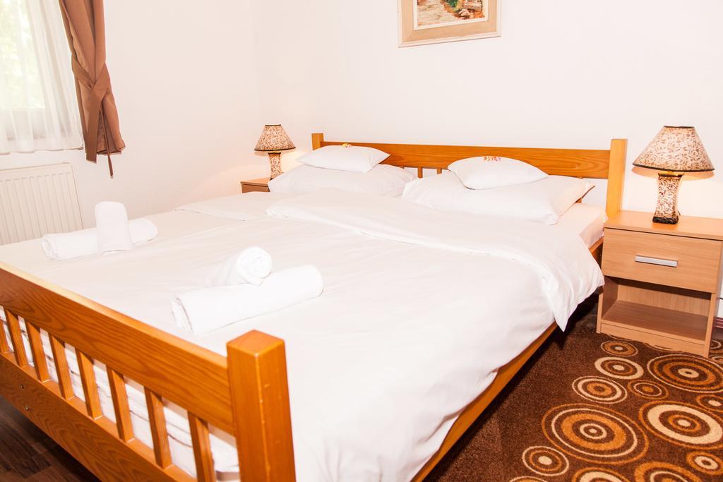 Apartments Bramado Selište Drežničko Buitenkant foto